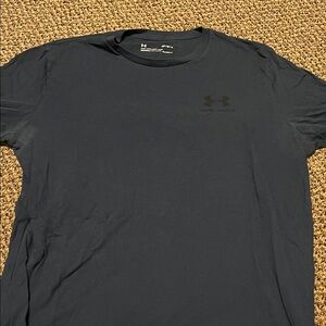 Under Armour Men's Black Short Sleeve Tee